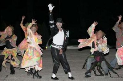 Worldwide fans mourn their King of Pop