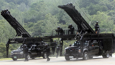 Anti-terrorist drill in Seoul