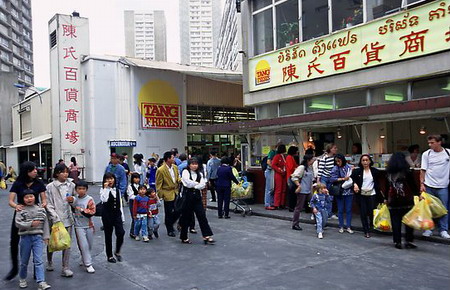 Chinese businessmen around the world