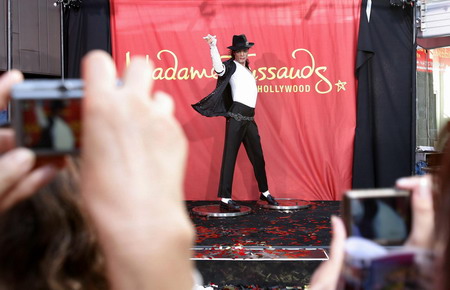 Michael Jackson wax figure unveiled in Hollywood