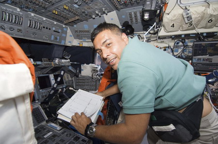 Shuttle Discovery reaches space station