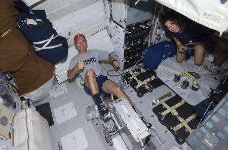 Shuttle Discovery reaches space station