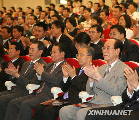 DPRK Kim Jong-il meets Hu's special envoy