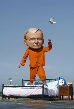 Rudd depicted in climate wake up call