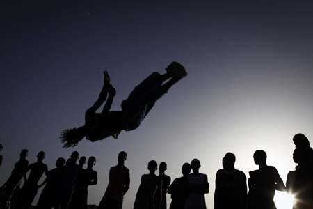 Acrobatic flips performed in Dakar