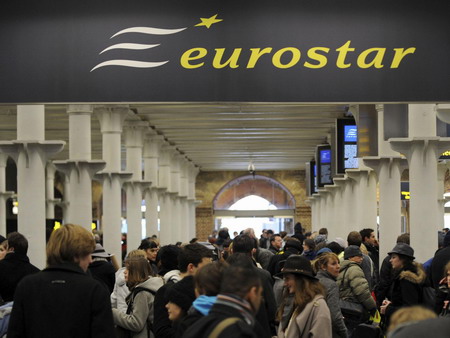 2,000 trapped as Eurostar trains break down