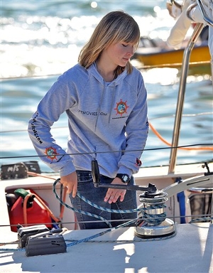 16-year-old girl starts solo sail around globe