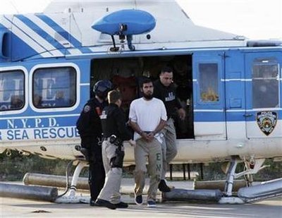 Afghan admits plot to bomb the NY subway