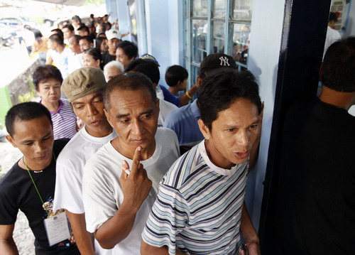 Voting for Philippine general election begins