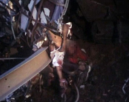 At least 65 die in India train derailment