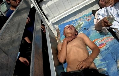 Ethnic rioting spreads in Kyrgyzstan, with 80 dead