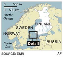 Divers find 200-year old champagne in Baltic wreck