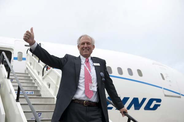 Boeing Dreamliner makes first overseas landing