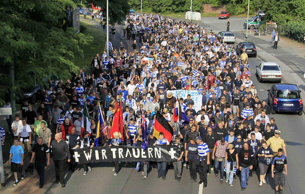 Victims of 'Love Parade' stampede commemorated