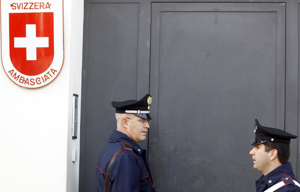 Blasts at Swiss, Chile embassy in Rome