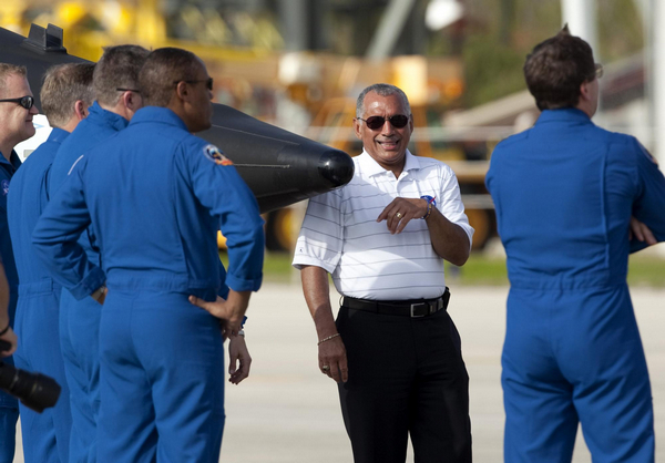 NASA: All looking good for Thursday shuttle launch