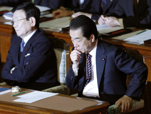 Whoa...Japan PM Kan survives no-confidence vote