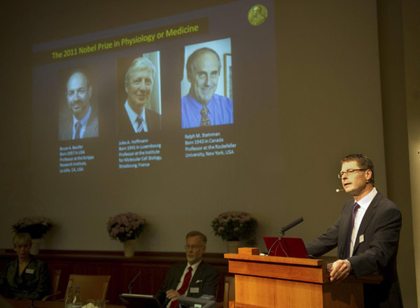 Three scientists who unlocked key elements of how the body's immune system works won the 2011 Nobel Prize in medicine on Monday. Immune system discoveries win 2011 medicine Nobel