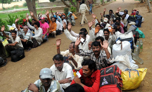 48 Indian fishmen released from Karachi, Pakistan