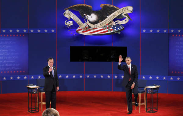 Obama, Romney spar over economic issues in 2nd debate