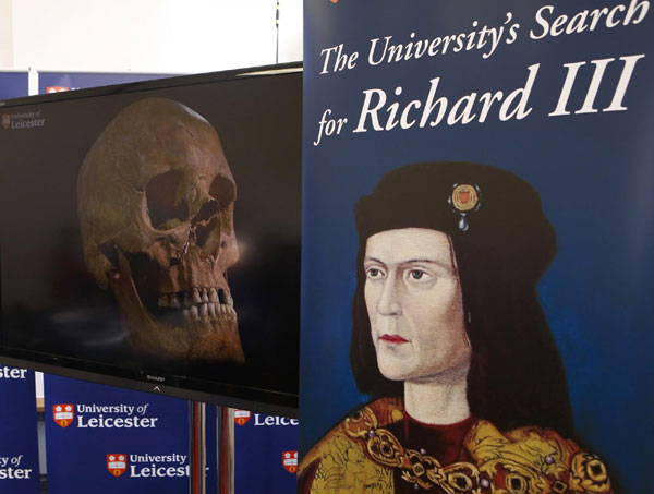 Archaeologists find body of English king in car park