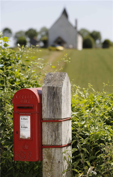 Postal workers to get shares in private Royal Mail