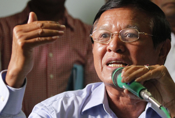 Kem Sokha, vice president of the Cambodian National Rescue Party (CNRP), gestures during a news conference at the CNRP headquarter in Phnom Penh August 12, 2013. Cambodia's main opposition party on Monday rejected official results showing the ruling party of Prime Minister Hun Sen won last month's election, and called on the international community not to recognize the result. Row over Cambodia poll results heats up