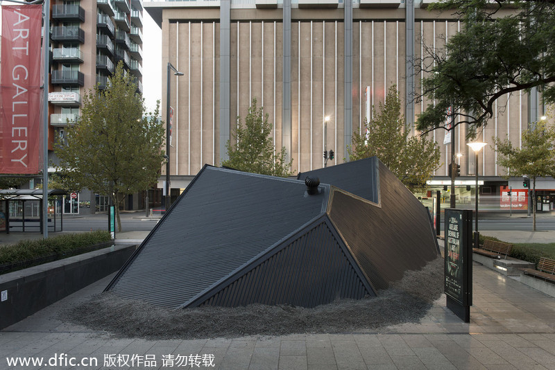 1920s-era home 'drops in' to exhibition