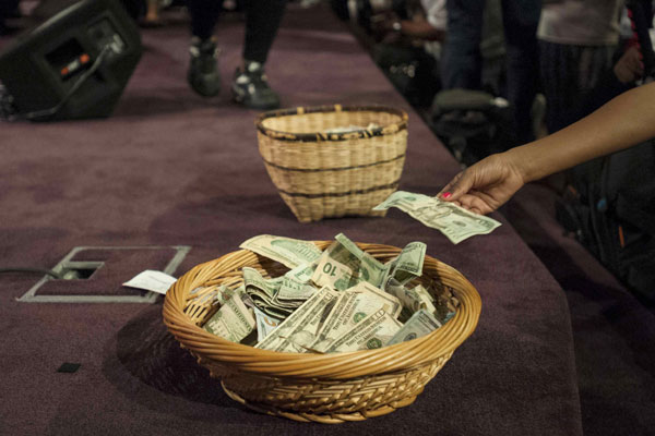 Curfew re-imposed in Missouri city after police shooting