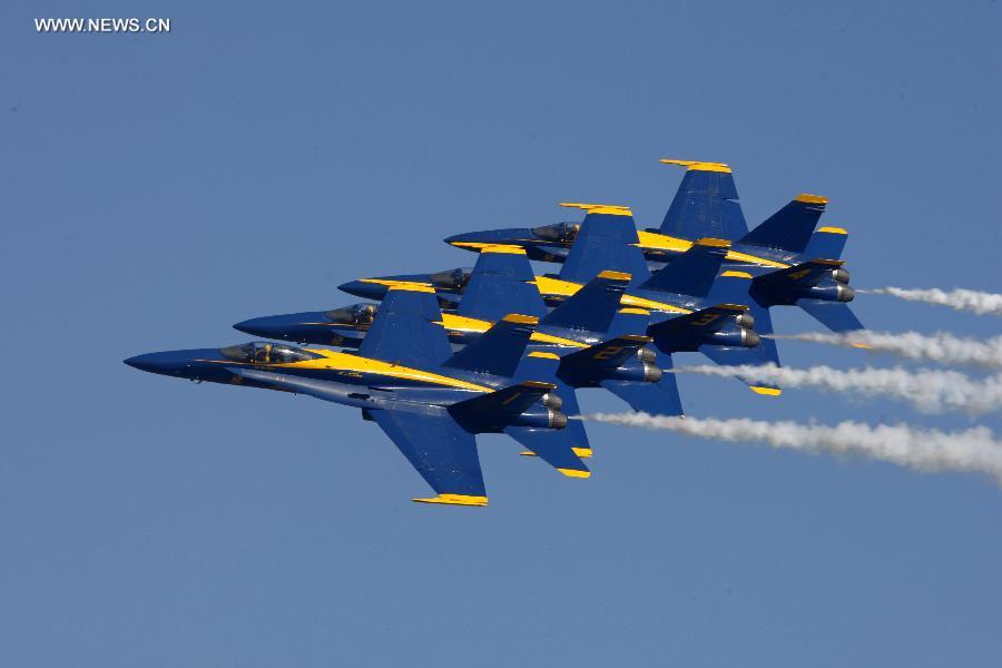 Annual Houston air show kicks off at Ellington Airport