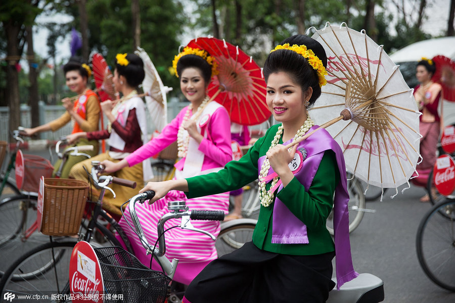 Traditional Thai New Year starts with a splash