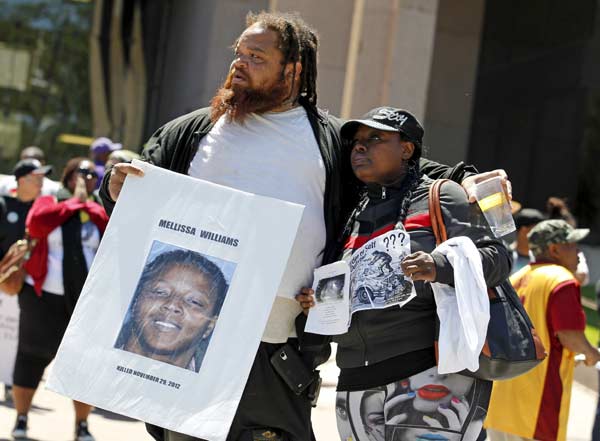 Cleveland, US Justice Department announce police settlement