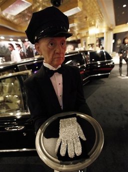 Michael Jackson's auction called off following settlement