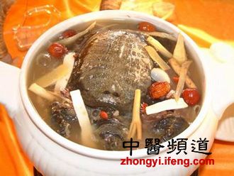 冬季養(yǎng)生 中醫(yī)推薦9大最滋補(bǔ)的養(yǎng)生藥膳