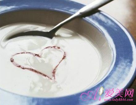 早晨喝酸奶并不營養