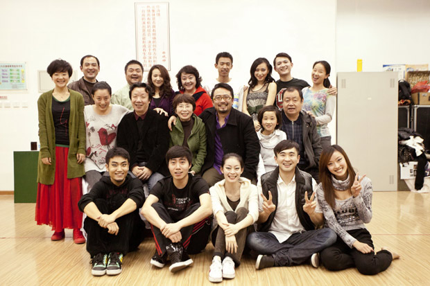 龍馬社話劇《報(bào)警者》12月首登國(guó)家大劇院小劇場(chǎng)