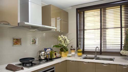 拒絕厚裝束縛 10款淡雅櫥柜裝點廚房