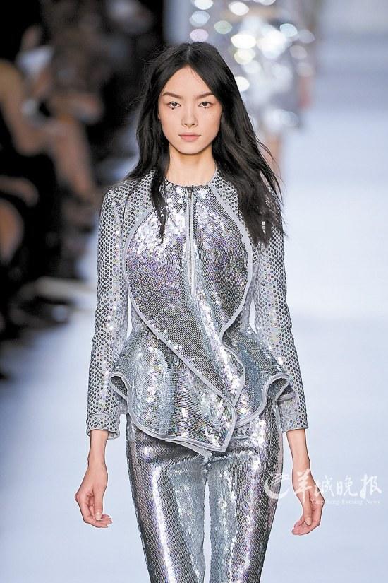 派對夜 我們都要認真的凹造型(組圖)