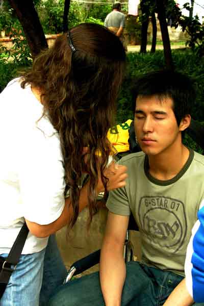 Aug. 3-7, Sunny/Rainy, Scene 3: The