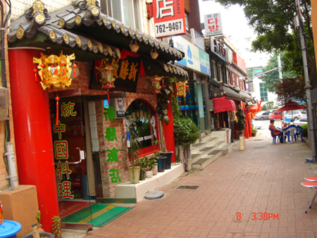 楊廣文登陸韓國仁川