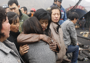 王家嶺煤礦搶險