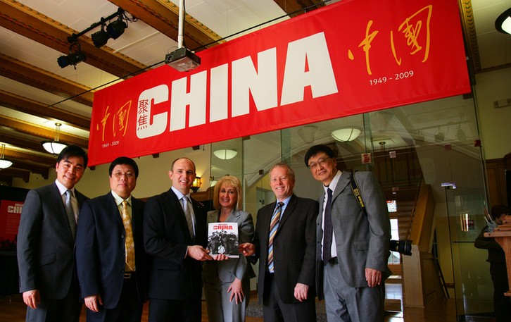 《百名攝影記者聚焦中國》加拿大揭幕