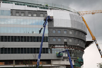 中國第一高樓簽約幕墻龍頭遠大