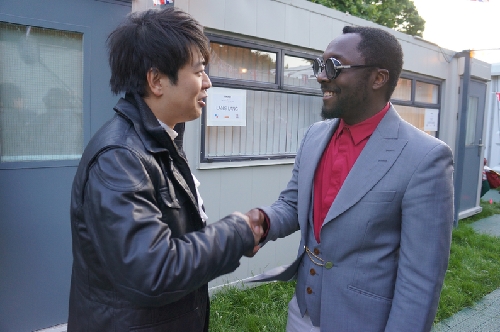 郎朗指尖“狂想”震撼白金漢宮