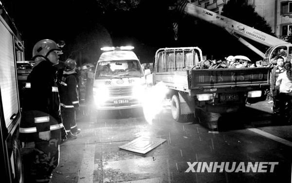 汶川地震一周年：歷史永遠銘記[組圖]