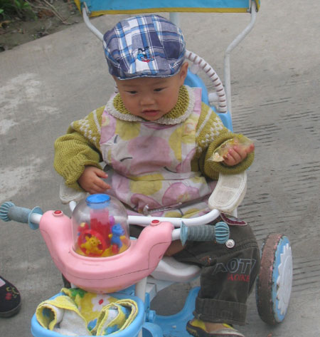 地震無情人有情——災區古稀老漢寫歌感謝政府