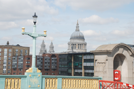 走進G20國倫敦峰會會展中心(組圖)