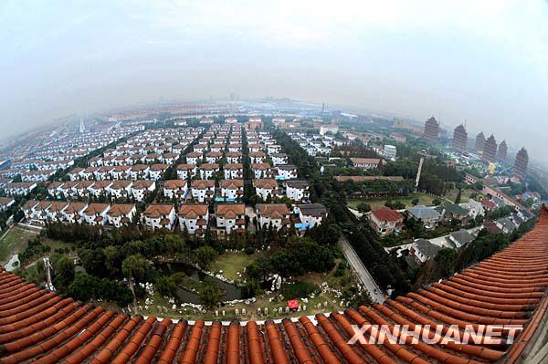 吳仁寶：打造“天下第一村”的老書記