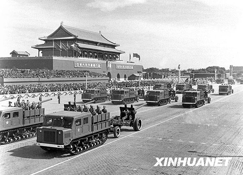 1957年：受閱人數少 外賓空前多