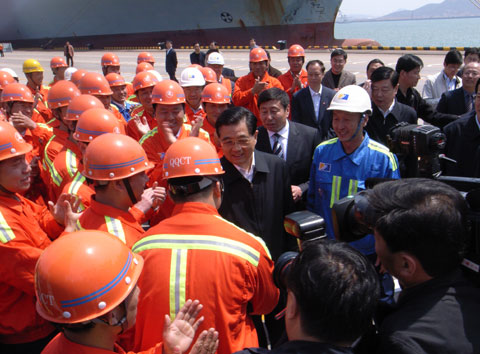 胡錦濤總書記視察青島港